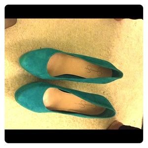 Jessica Simpson Suede Pumos